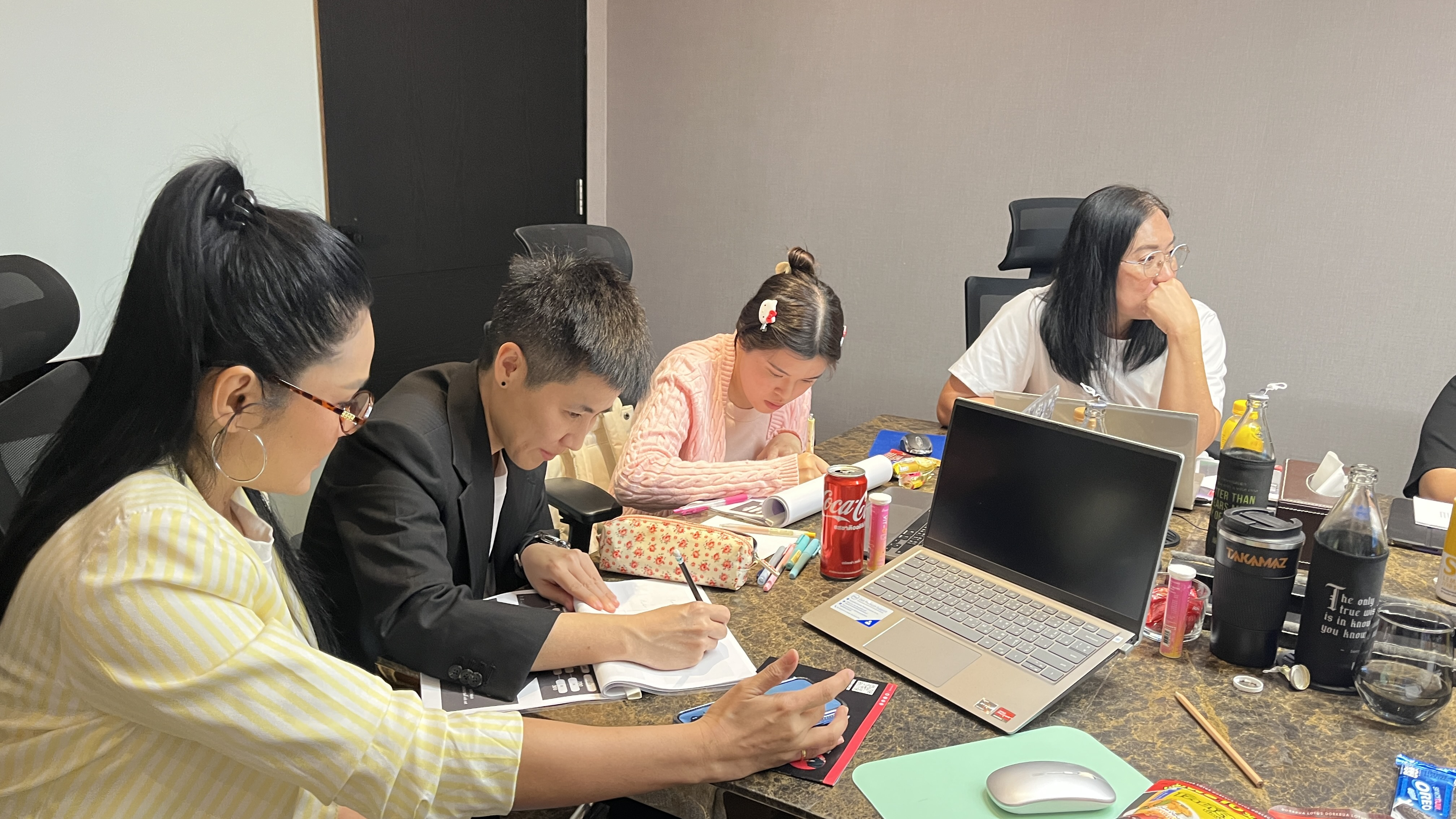 TikTok Ads Class Atmosphere